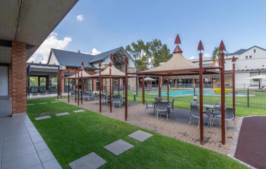 1 Bedroom Property for Sale in Olivedale Gauteng