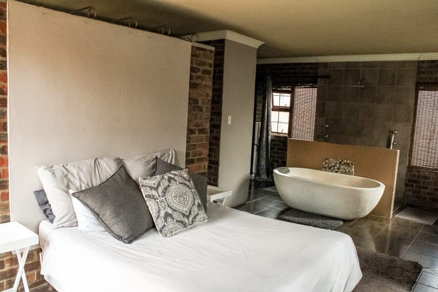 4 Bedroom Property for Sale in The Meadows Gauteng