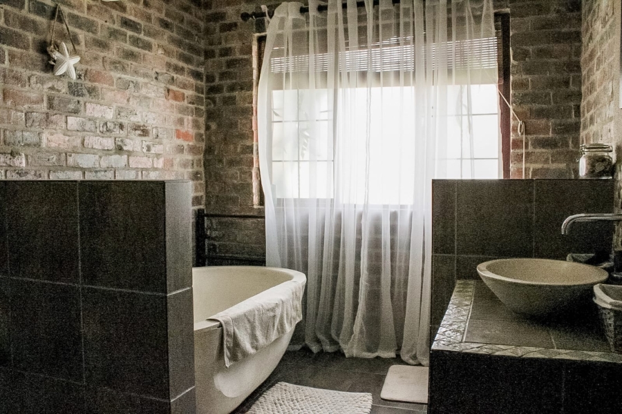 4 Bedroom Property for Sale in The Meadows Gauteng