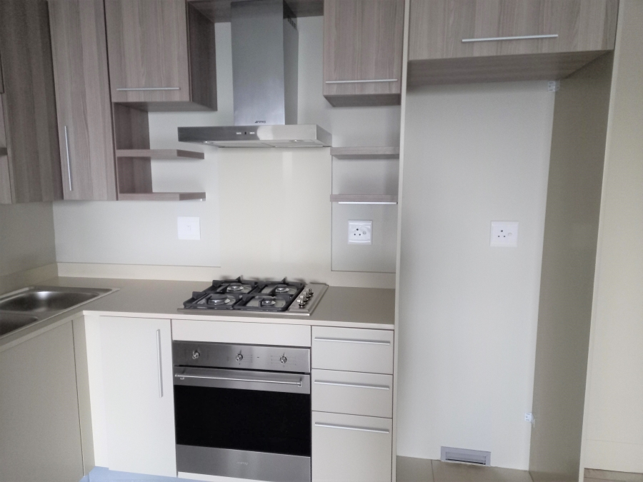 To Let 2 Bedroom Property for Rent in Rosebank Gauteng