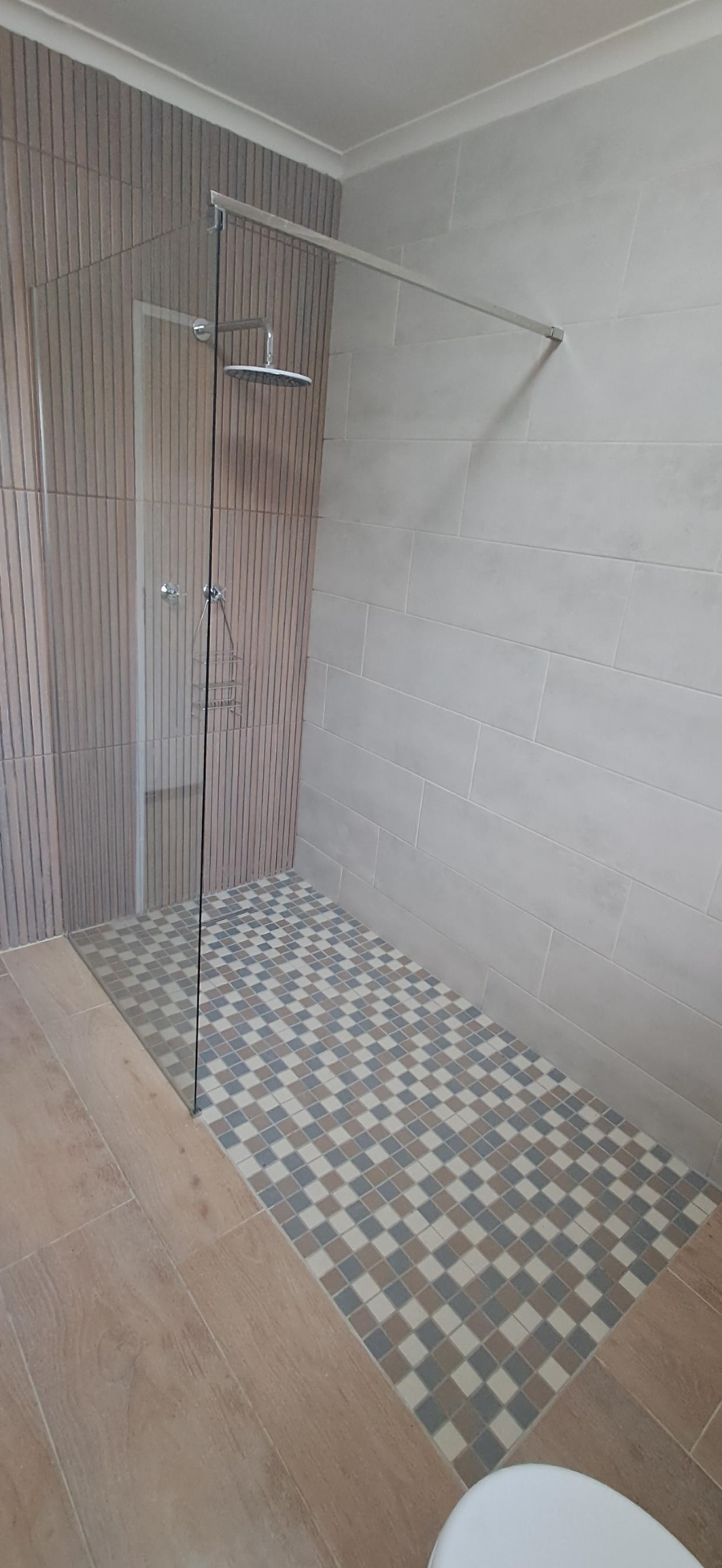 To Let 3 Bedroom Property for Rent in Lakeside Gauteng