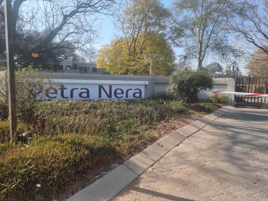 3 Bedroom Property for Sale in Bloubosrand Gauteng