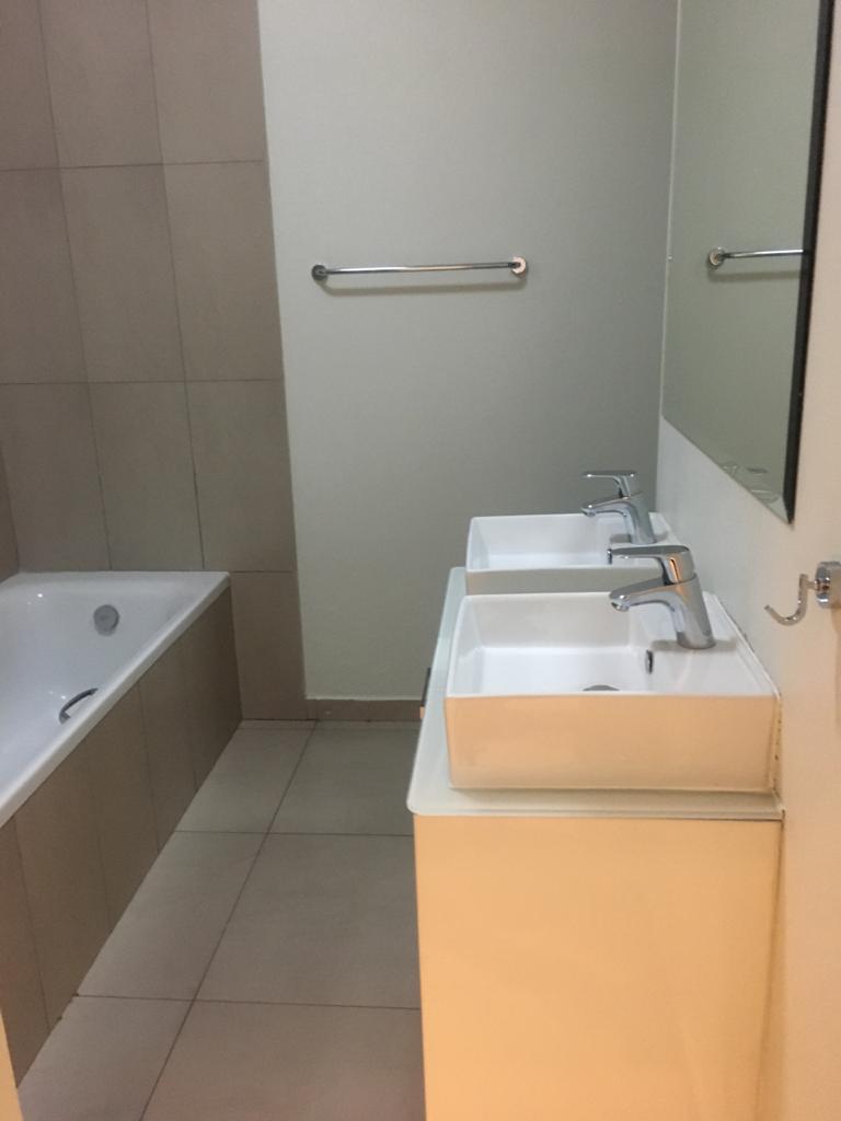 2 Bedroom Property for Sale in North Riding Gauteng