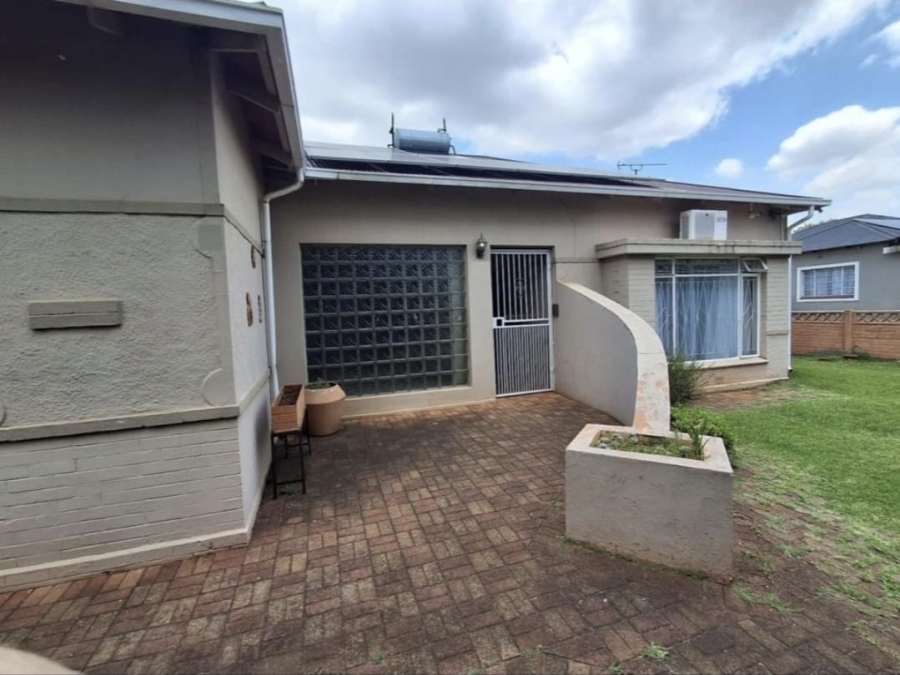 4 Bedroom Property for Sale in Brenthurst Gauteng