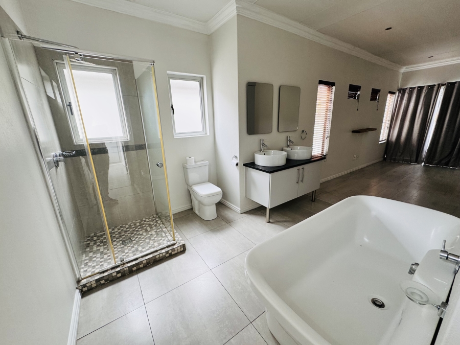 2 Bedroom Property for Sale in Craigavon Gauteng