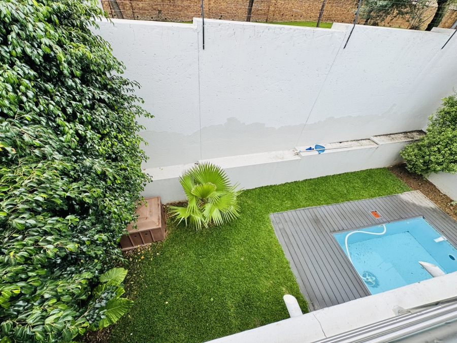 2 Bedroom Property for Sale in Craigavon Gauteng