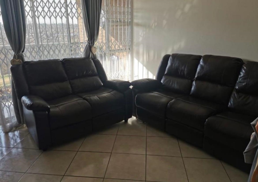 To Let 2 Bedroom Property for Rent in Brakpan Central Gauteng