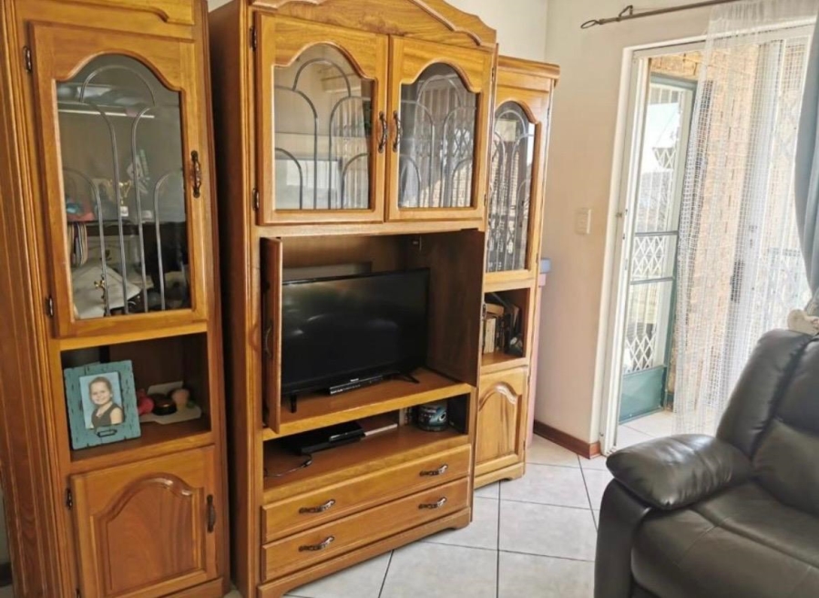 To Let 2 Bedroom Property for Rent in Brakpan Central Gauteng