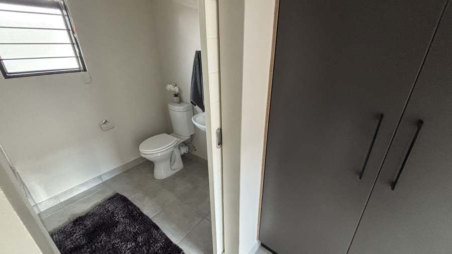 2 Bedroom Property for Sale in Sinoville Gauteng