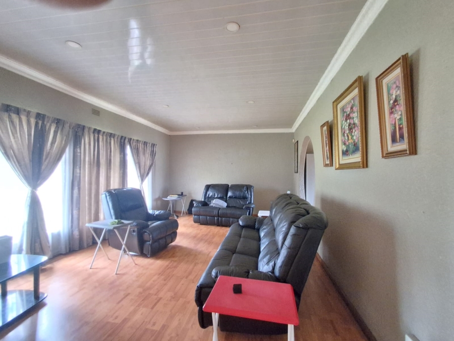3 Bedroom Property for Sale in Bedworth Park Gauteng