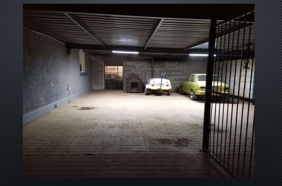 To Let 3 Bedroom Property for Rent in Dunnottar Gauteng