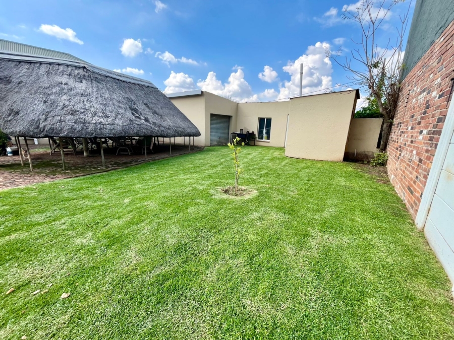 3 Bedroom Property for Sale in Brakpan Central Gauteng