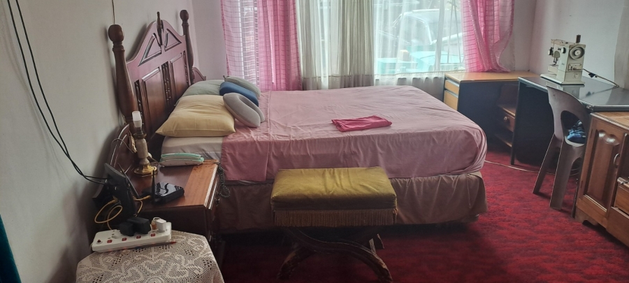 5 Bedroom Property for Sale in Pretoria Gardens Gauteng