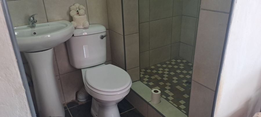 5 Bedroom Property for Sale in Pretoria Gardens Gauteng