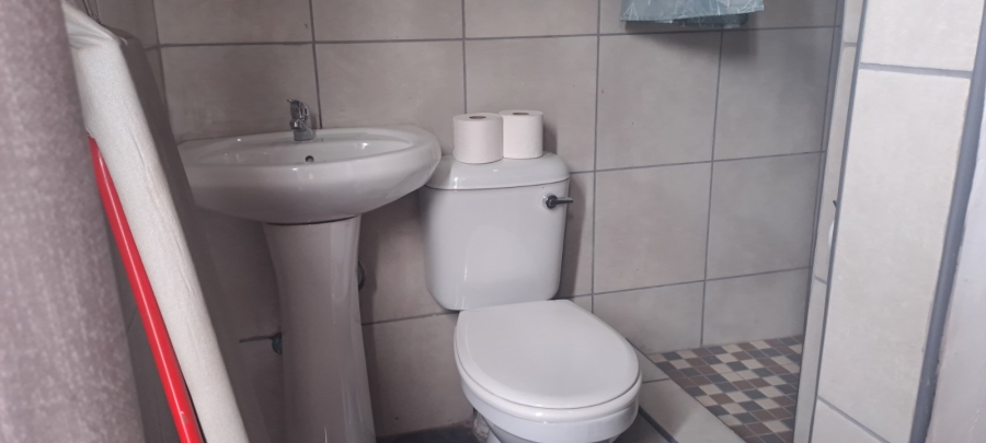 5 Bedroom Property for Sale in Pretoria Gardens Gauteng