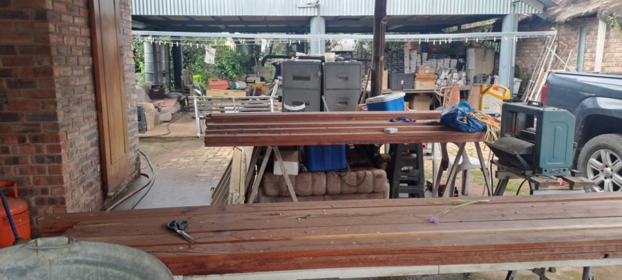 5 Bedroom Property for Sale in Pretoria Gardens Gauteng