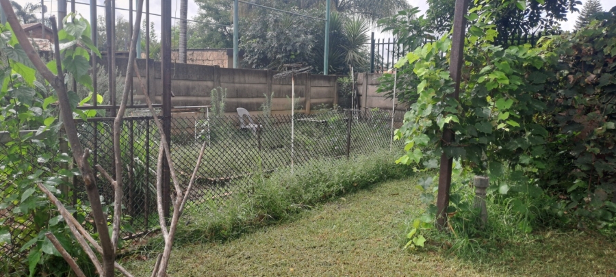 5 Bedroom Property for Sale in Pretoria Gardens Gauteng