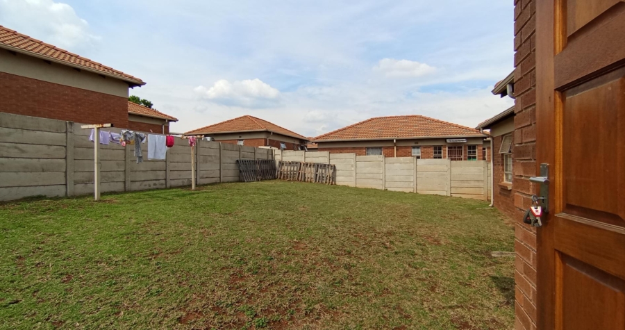 3 Bedroom Property for Sale in Olievenhoutbosch Gauteng