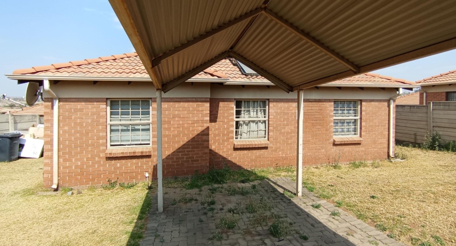 3 Bedroom Property for Sale in Olievenhoutbosch Gauteng