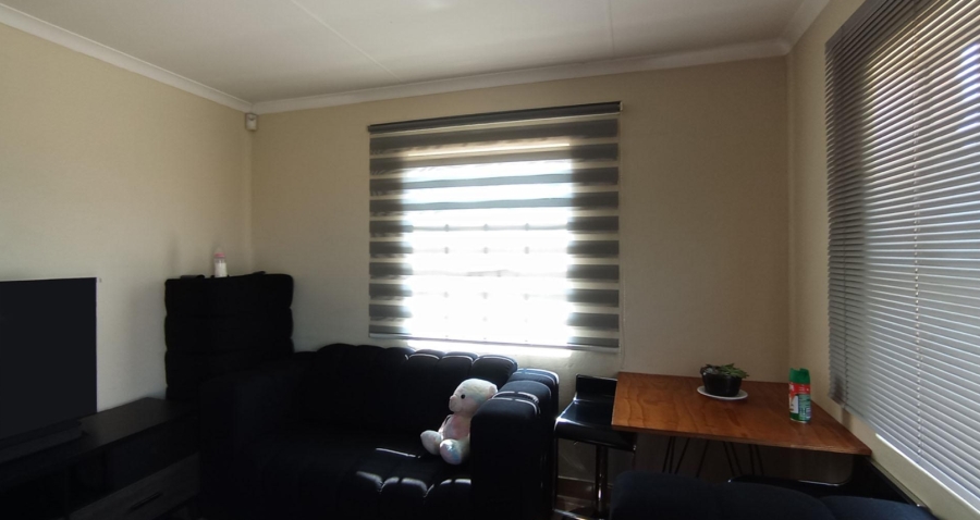 3 Bedroom Property for Sale in Olievenhoutbosch Gauteng