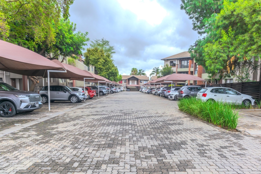 2 Bedroom Property for Sale in North Riding Gauteng