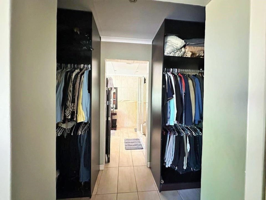 3 Bedroom Property for Sale in Valhalla Gauteng