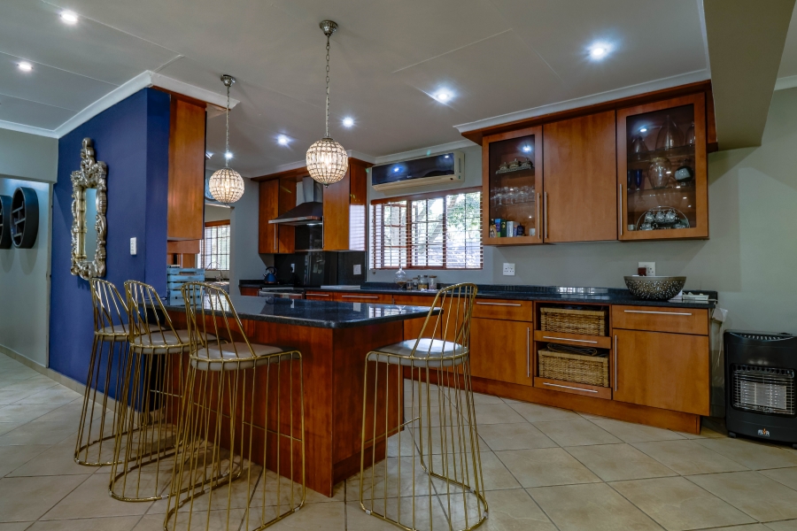 4 Bedroom Property for Sale in Valhalla Gauteng