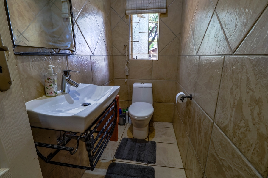 4 Bedroom Property for Sale in Valhalla Gauteng