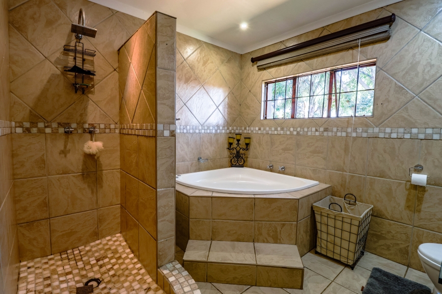 4 Bedroom Property for Sale in Valhalla Gauteng