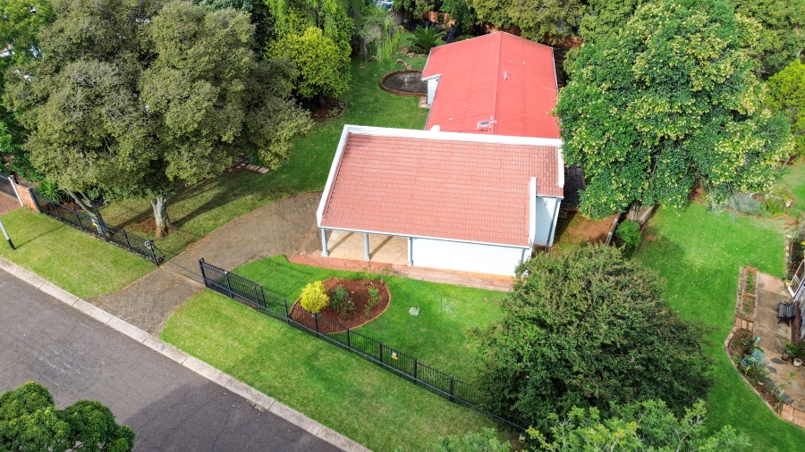 4 Bedroom Property for Sale in Valhalla Gauteng