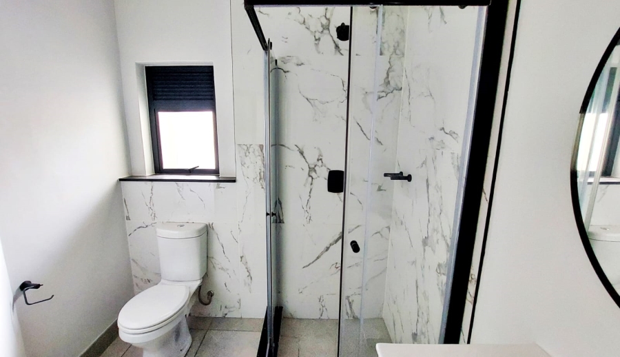 To Let 1 Bedroom Property for Rent in Waterfall Gauteng