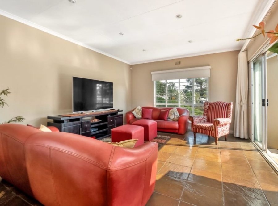 To Let 4 Bedroom Property for Rent in Parkmore Gauteng