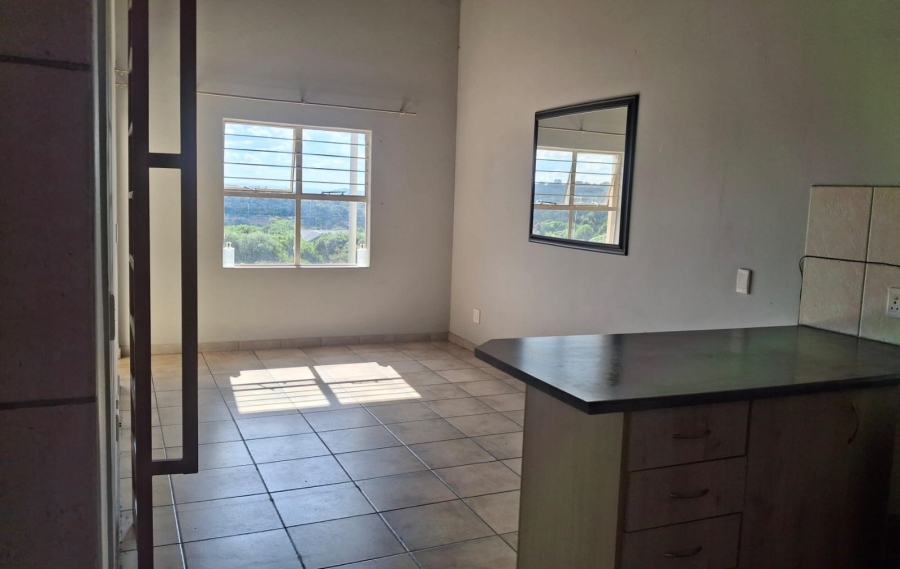To Let 1 Bedroom Property for Rent in Sundowner Gauteng