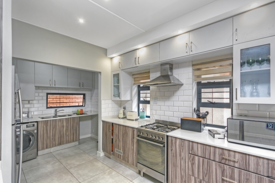 4 Bedroom Property for Sale in Kyalami Gauteng