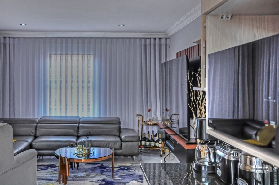 3 Bedroom Property for Sale in Thatch Hill Estate Gauteng