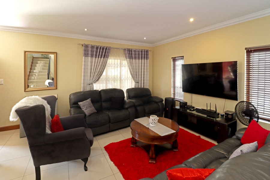 3 Bedroom Property for Sale in Noordwyk Gauteng