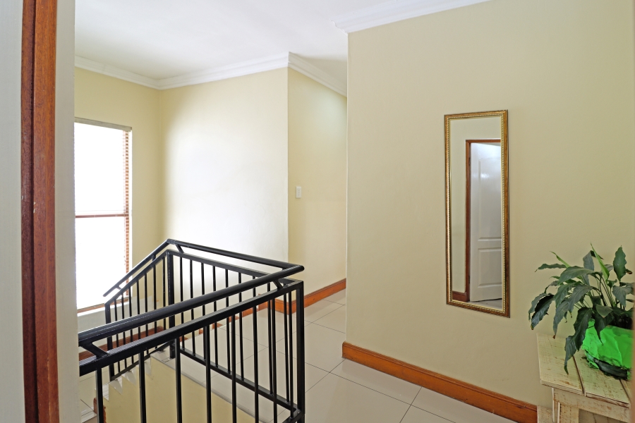 3 Bedroom Property for Sale in Noordwyk Gauteng