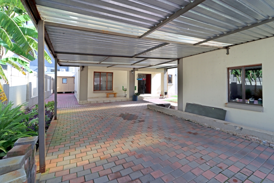 3 Bedroom Property for Sale in Noordwyk Gauteng