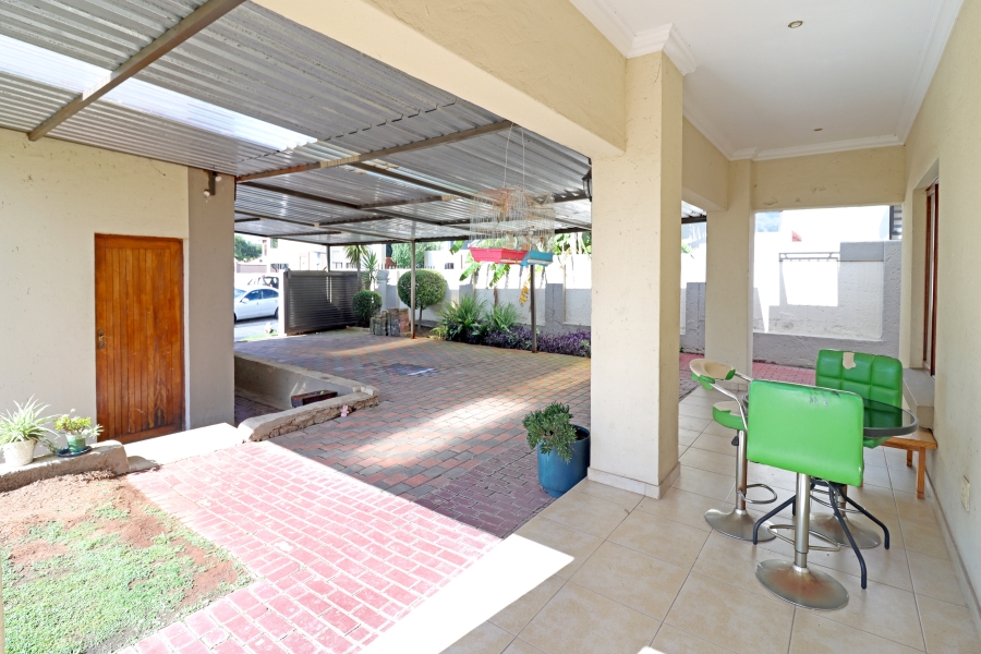 3 Bedroom Property for Sale in Noordwyk Gauteng