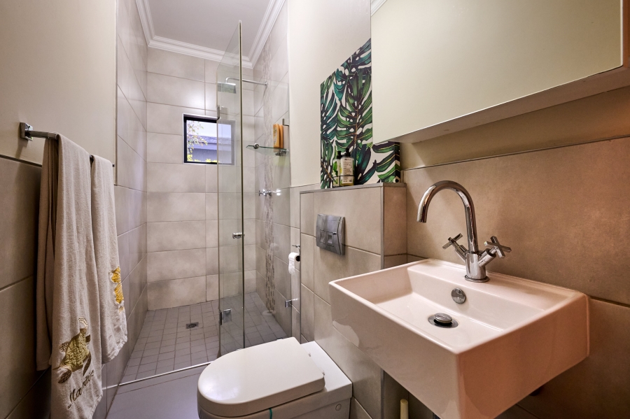 4 Bedroom Property for Sale in Waterfall Country Village Gauteng