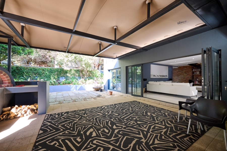 4 Bedroom Property for Sale in Waterfall Country Estate Gauteng