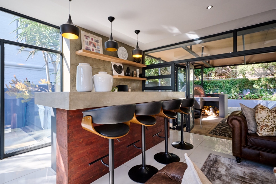 4 Bedroom Property for Sale in Waterfall Country Estate Gauteng