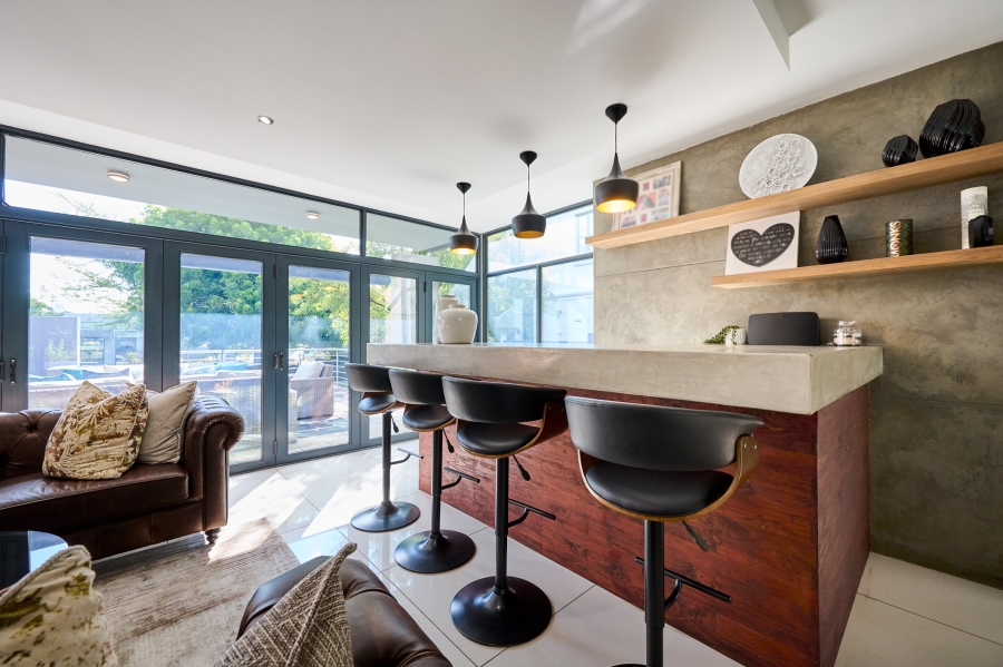 4 Bedroom Property for Sale in Waterfall Country Estate Gauteng