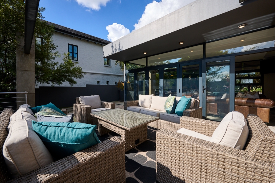 4 Bedroom Property for Sale in Waterfall Country Estate Gauteng