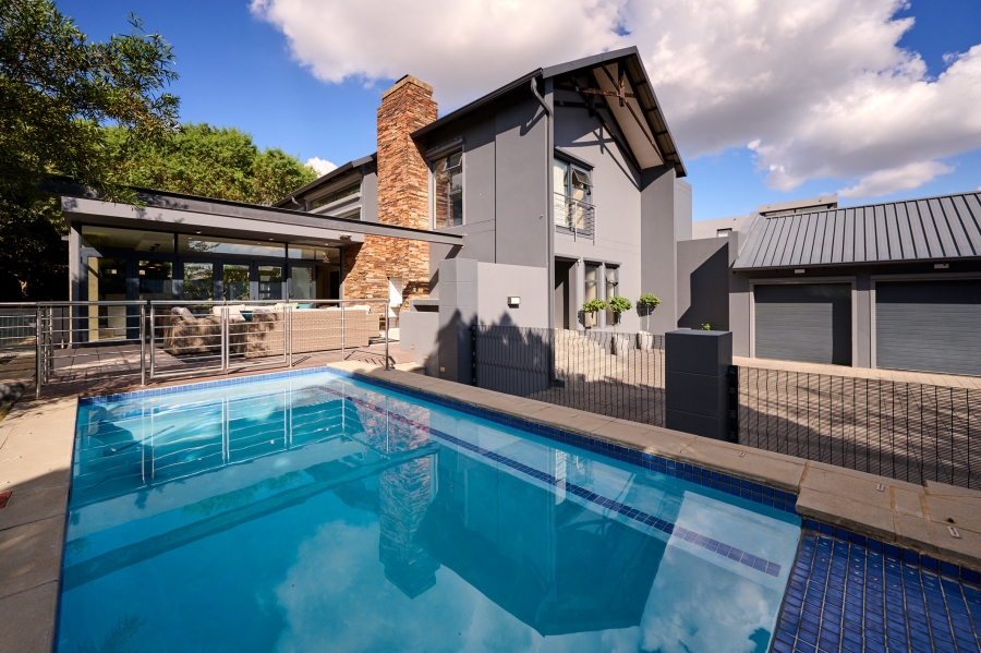 4 Bedroom Property for Sale in Waterfall Country Estate Gauteng