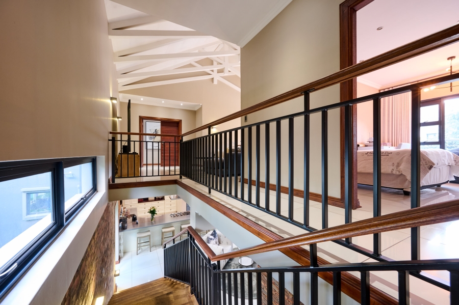 4 Bedroom Property for Sale in Waterfall Country Estate Gauteng