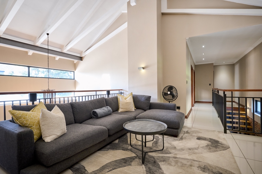 4 Bedroom Property for Sale in Waterfall Country Estate Gauteng