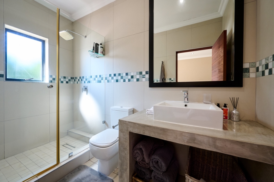 4 Bedroom Property for Sale in Waterfall Country Estate Gauteng