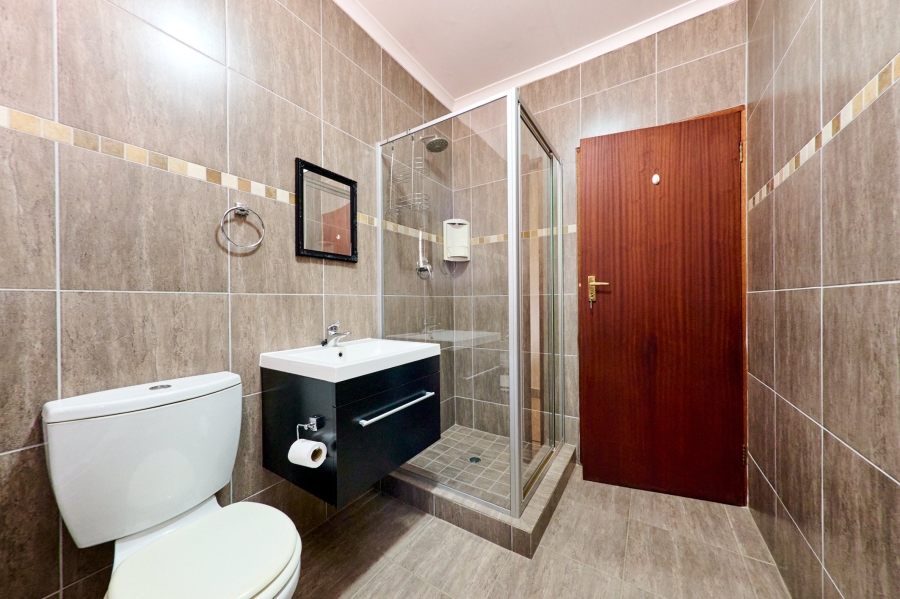 4 Bedroom Property for Sale in Noordwyk Gauteng