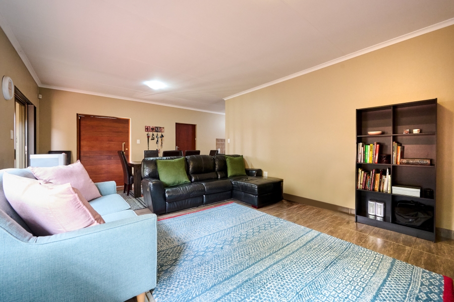 4 Bedroom Property for Sale in Noordwyk Gauteng